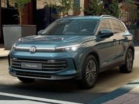 Nuova VW Tiguan Elegance 150 CV (110 kW) 2025 Nightshade blue metallizzato SUV