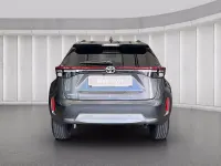 Usata Toyota Yaris Cross Lounge 131 CV (96 kW) 2025 Grigio metallizzato SUV