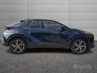 Usata Toyota C-HR Lounge 198 CV (145 kW) 2025 Blu SUV