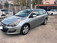 Usata Opel Astra 110 CV (80 kW) 2013 Grigio Berlina