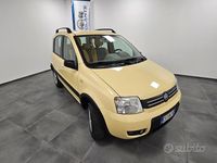 Usata Fiat Panda 4x4 Climbing 60 CV (44 kW) 2004 Giallo Utilitaria