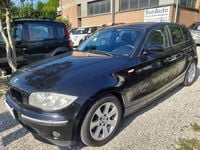 Usata BMW 118 122 CV (89 kW) 2005 Nero Utilitaria