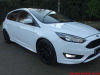 Usata Ford Focus ST-Line 125 CV (91 kW) 2017 Bianco Berlina