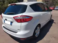 Usata Ford C-MAX Titanium 125 CV (91 kW) 2014 Bianco Monovolume