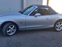Usata Mazda MX5 110 CV (80 kW) 2001 Grigio Cabrio