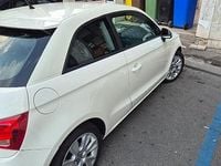 Usata Audi A1 90 CV (66 kW) 2012 Bianco Utilitaria