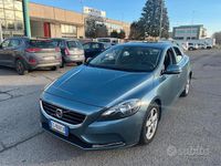 Usata Volvo V40 114 CV (83 kW) 2013 Blu Berlina