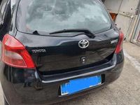 Usata Toyota Yaris 65 CV (47 kW) 2007 Utilitaria