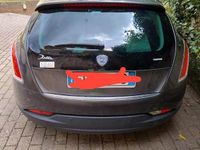 Usata Lancia Delta 120 CV (88 kW) 2010 Grigio Utilitaria