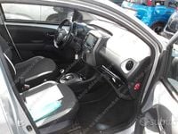 Usata Toyota Aygo 72 CV (52 kW) 2018 Grigio Utilitaria