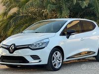 Second-hand Renault Clio IV LIMITED 75 CP (55 kW) 2018 Alb Berlinǎ