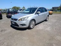 Käytetty Ford Focus Titanium 90 HP (66 kW) 2008 Harmaa Sedan