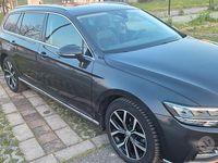 Usata VW Passat Executive 150 CV (110 kW) 2020 Grigio Station wagon