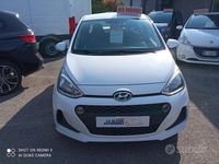 Usata Hyundai i10 66 CV (48 kW) 2022 Bianco Utilitaria