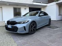 Usata BMW 318 M Sport 156 CV (114 kW) 2023 Grigio Berlina