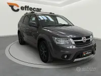 Usata Fiat Freemont Lounge 170 CV (125 kW) 2015 Grigio SUV