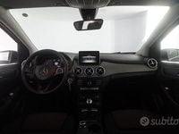 Usata Mercedes B160 Business 89 CV (65 kW) 2016 Nero Monovolume