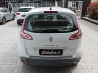 Usata Renault Scénic III Luxe 131 CV (96 kW) 2010 Bianco Monovolume
