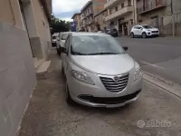 Usata Lancia Ypsilon Gold 95 CV (69 kW) 2013 Grigio Utilitaria