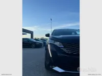 Usata Peugeot 3008 Allure 131 CV (96 kW) 2022 Nero SUV