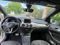 Usata Mercedes B160 Premium 90 CV (66 kW) 2014 Bianco Utilitaria