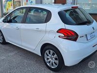 Usata Peugeot 208 S 101 CV (74 kW) 2019 Bianco Utilitaria