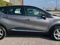 Usata Renault Captur Luxe 120 CV (88 kW) 2014 Grigio SUV