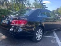 Usado Mercedes E200 Premium 136 CV (100 kW) 2015 Negro Berlina