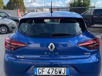 Usata Renault Clio V Initiale Paris 91 CV (66 kW) 2021 Blu Berlina