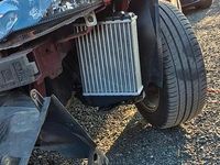 Usata Alfa Romeo 147 Distinctive 116 CV (85 kW) 2002 Rosso Utilitaria