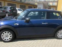 Usata Mini ONE 74 CV (54 kW) 2015 Blu Utilitaria