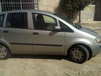 Usata Fiat Idea 77 CV (56 kW) 2005 Grigio Monovolume