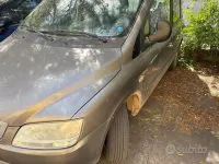 Usata Fiat Multipla 103 CV (75 kW) 2006 Grigio Monovolume