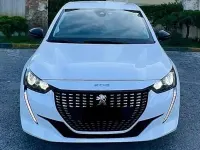 Usata Peugeot 208 101 CV (74 kW) 2022 Bianco Utilitaria