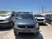 Usata Ford Fusion Titanium 68 CV (50 kW) 2004 Grigio Utilitaria
