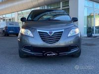 Begagnad Lancia Ypsilon Gold 69 HK (50 kW) 2014 Grå Halvkombi