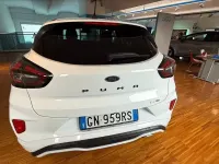 Usata Ford Puma ST-Line 125 CV (91 kW) 2023 Froz white SUV
