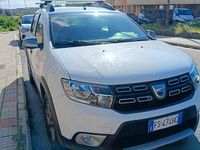 Usata Dacia Sandero Stepway 90 CV (66 kW) 2018 Bianco Berlina