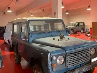 Usata Land Rover Defender 86 CV (63 kW) 1987 Blu/azzurro SUV