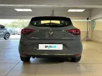 Usata Renault Clio V Life 101 CV (74 kW) 2020 Grigio Berlina