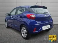Usata Hyundai i10 67 CV (49 kW) 2024 Blu Utilitaria
