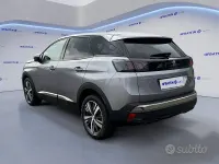 Gebraucht Peugeot 3008 Allure 131 PS (96 kW) 2021 Grau SUV
