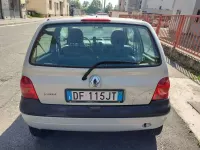 Usata Renault Twingo 58 CV (42 kW) 2007 Utilitaria