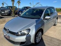 Usata VW Golf VI Comfortline 105 CV (77 kW) 2011 Argento Utilitaria