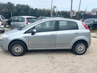 Usata Fiat Grande Punto Active 69 CV (50 kW) 2009 Argento Utilitaria