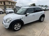 Usata Mini Cooper D Countryman 90 CV (66 kW) 2014 Bianco SUV