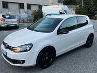 Usata VW Golf VI Highline 122 CV (89 kW) 2010 Bianco Utilitaria