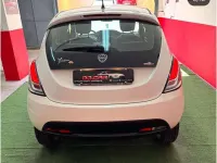 Usata Lancia Ypsilon Gold 86 CV (63 kW) 2015 Utilitaria