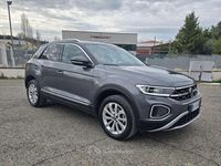 Usata VW T-Roc Style 110 CV (80 kW) 2023 Gray SUV