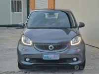 Usata Smart ForFour Passion 90 CV (66 kW) 2017 Grigio Utilitaria